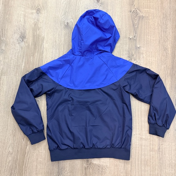 Nike Windrunner Hooded Jacket Kids Medium - Picture 8 of 8